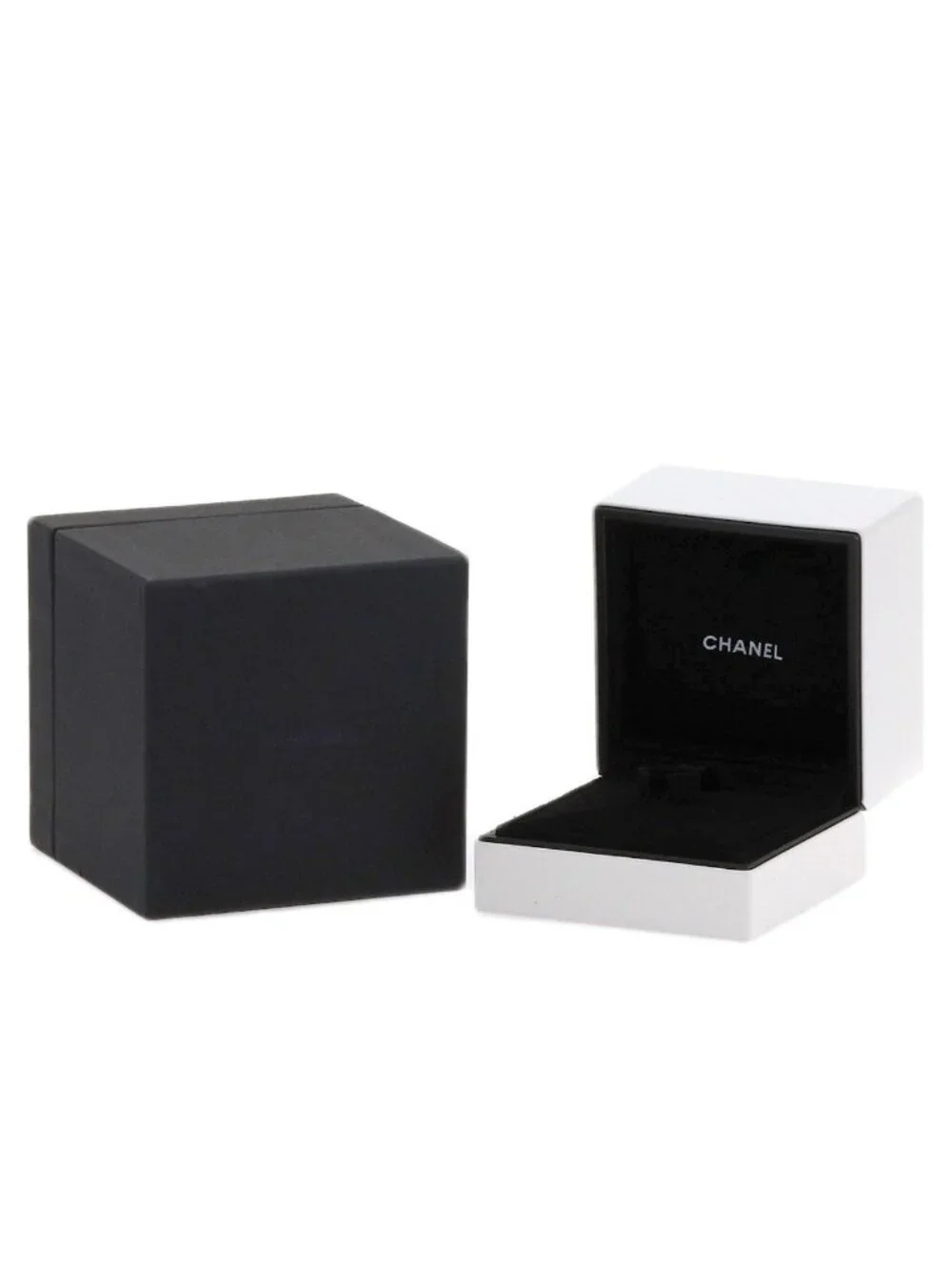 Chanel Camellia Diamond 53 Ring 18K White Gold